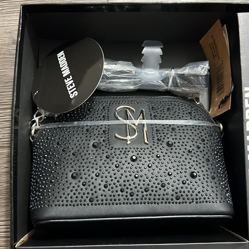 Steve Madden Set - Picture 2 of 4